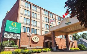 Quality Inn & Suites Downtown